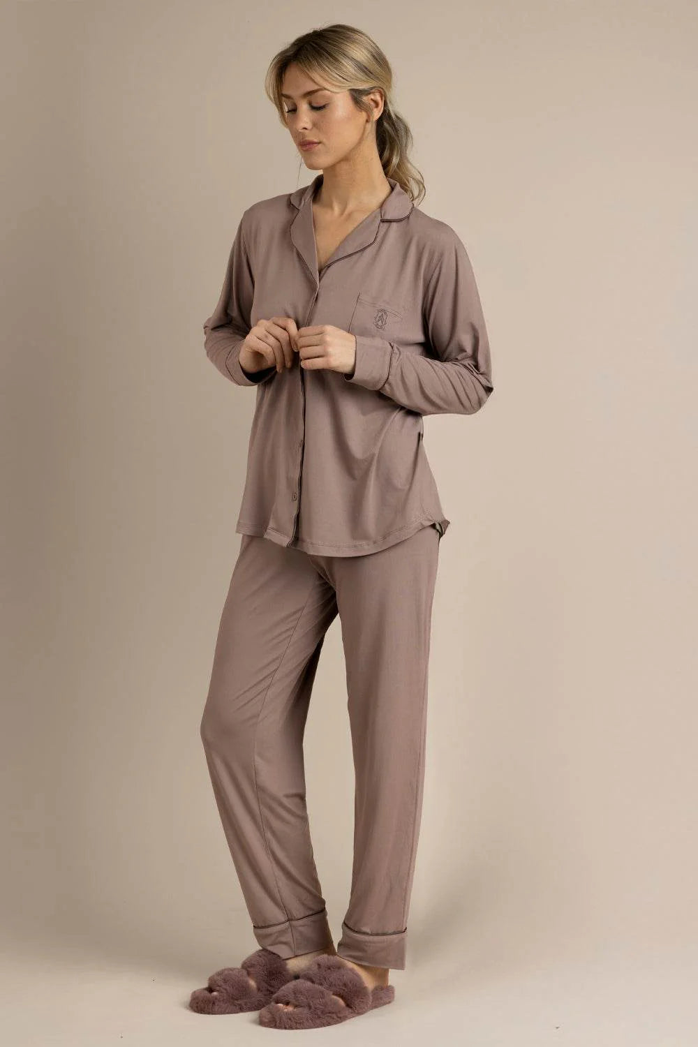 Pigiama donna Admas caldo cotone 62617 aperto scollo V champagne moka