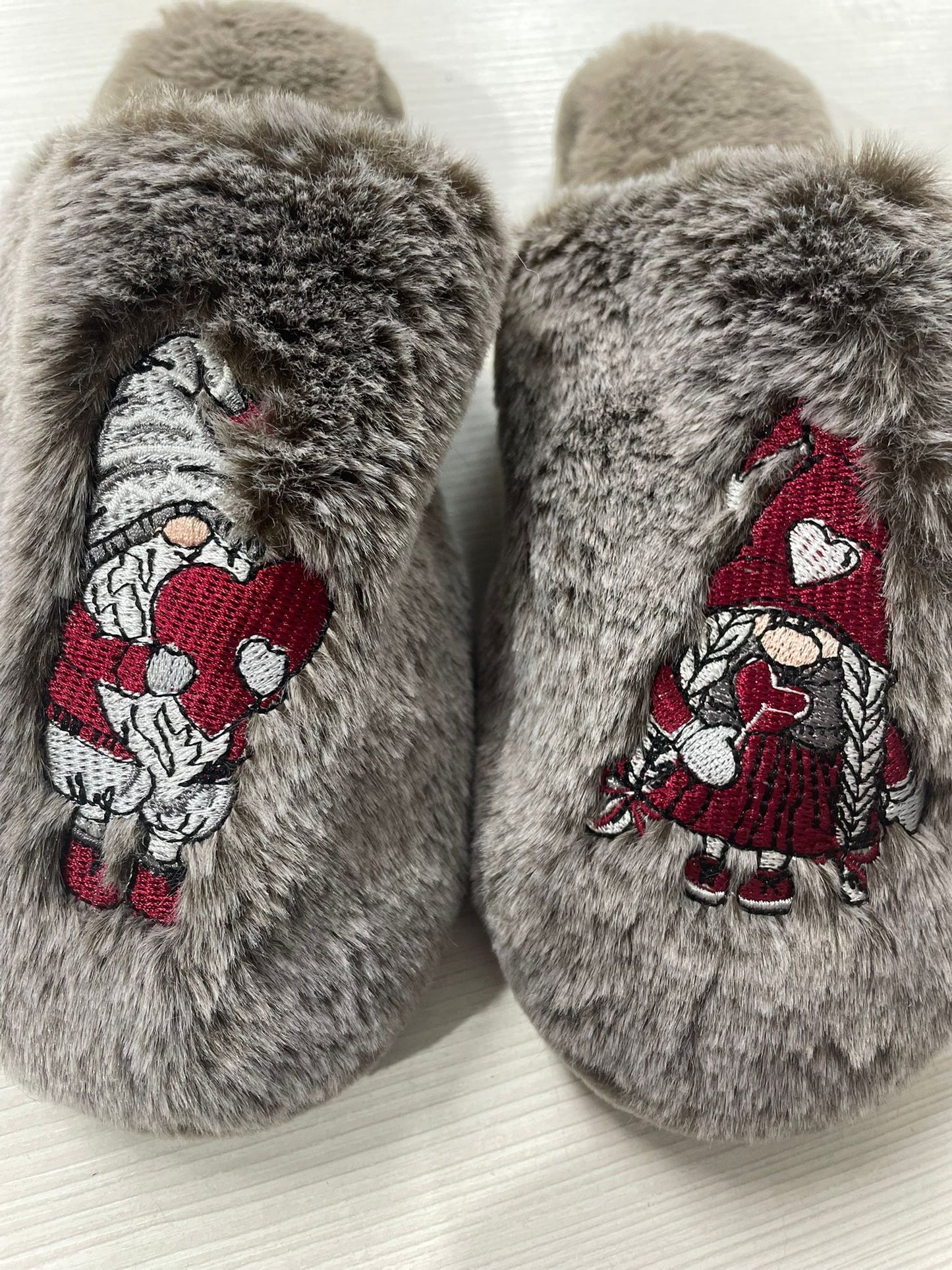 Ciabatte Donna Peluche Grigie con Ricamo Elegante elfi - Pantofole Aperte