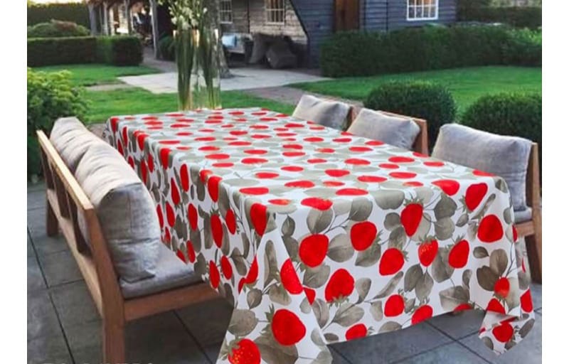 Tovaglia  fragole 100% cotone biancheria tavola made in italy 12 posti